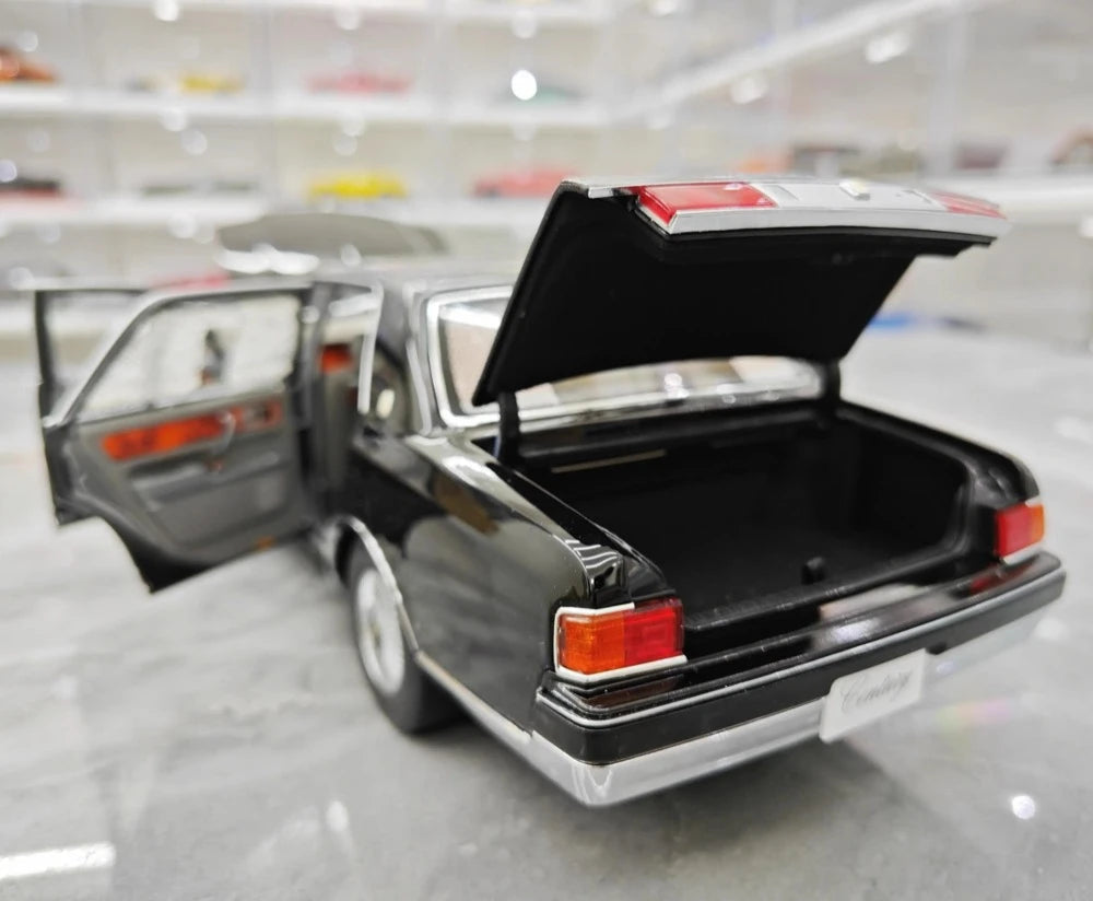 Almost Real Toyota 1997 Century Black 1:18 – Collectible Diecast Model Die-Cast