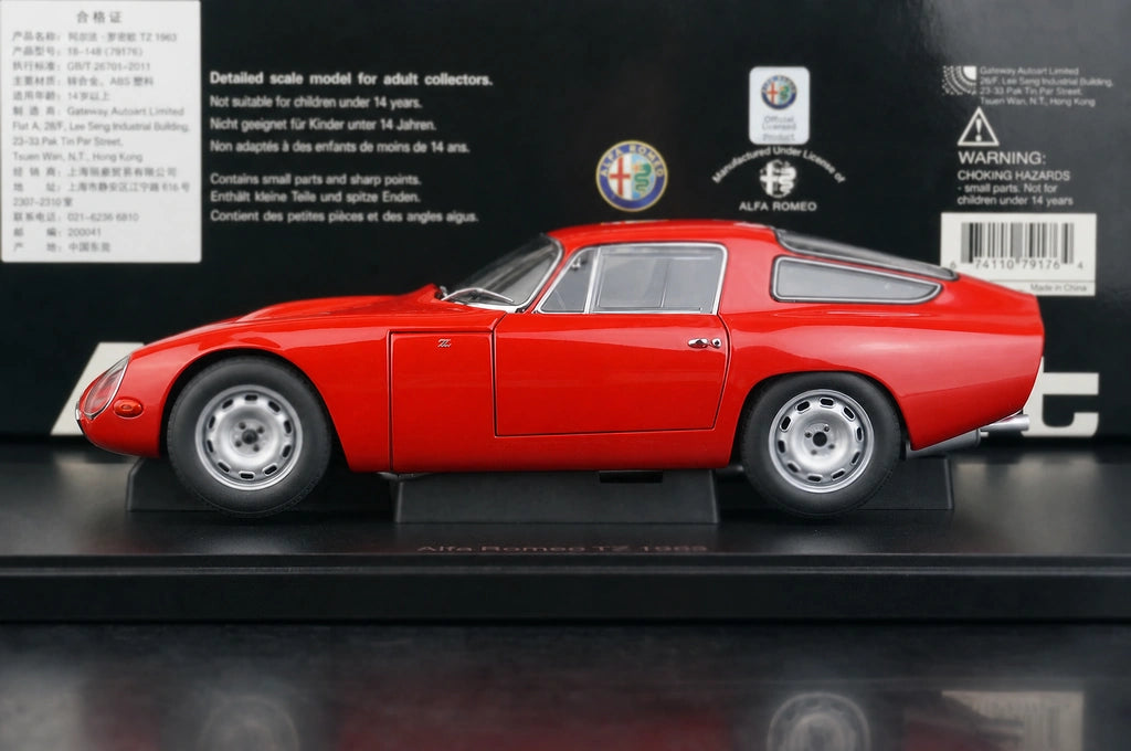 AutoArt Alfa Romeo 1963 Giulia TZ Red 1:18 – Modelo Colecionável de Metal Fundido