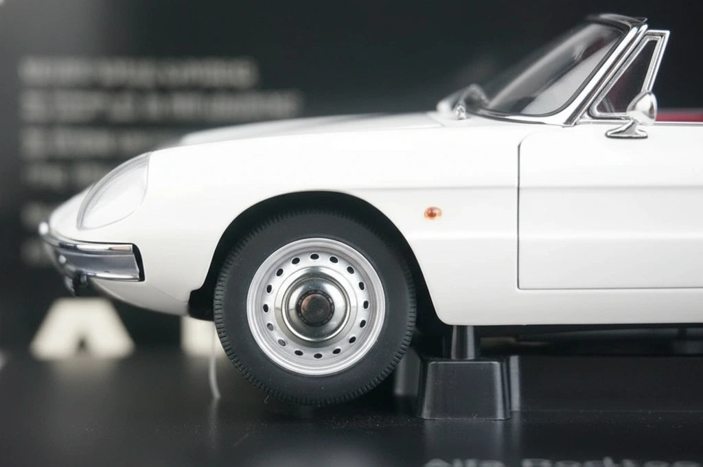 AutoArt Alfa Romeo 1966 1600 Duetto Spider branco 1:18 – modelo de coleção em metal fundido
