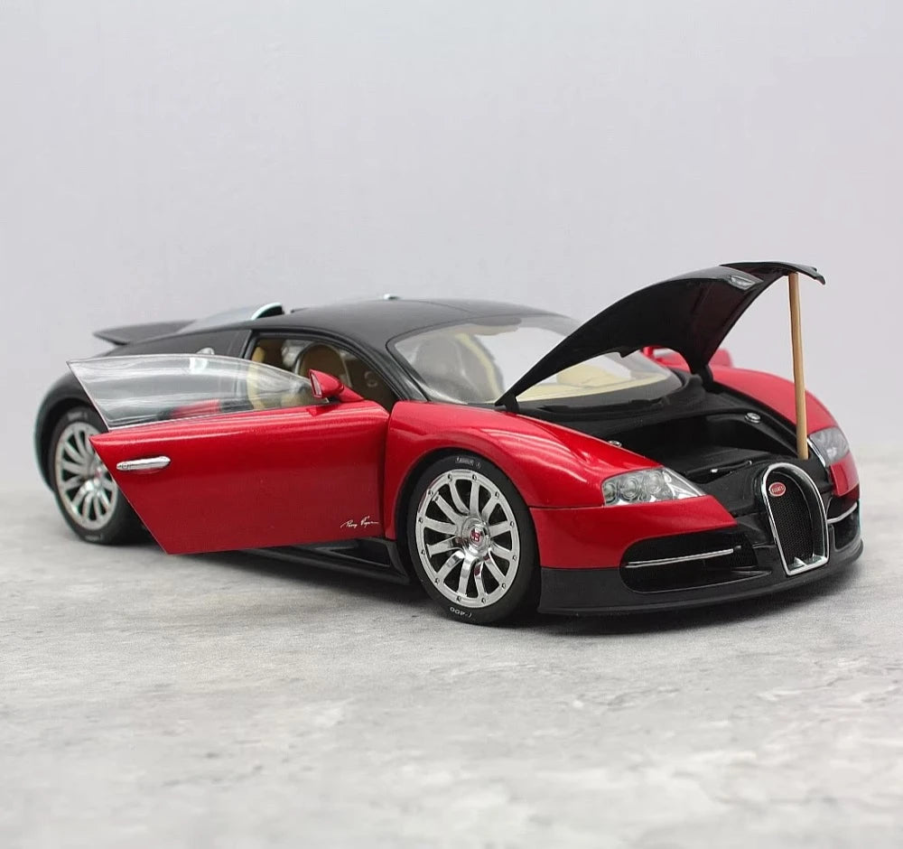 AutoArt Bugatti 2005 Veyron 16.4 Black and Red 1:18 – Collectible Diecast Model Die-Cast