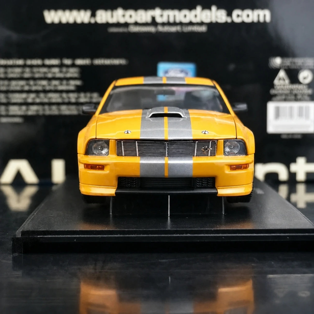 AutoArt Ford 2007 Shelby GT Orange 1:18 – Collectible Diecast Model Die-Cast