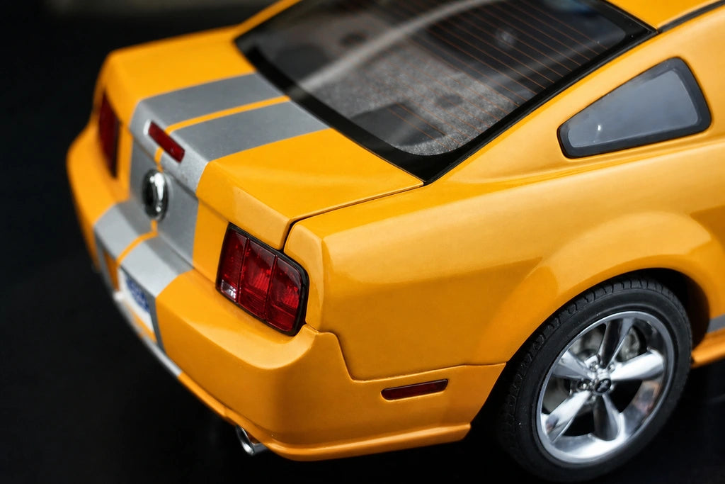 AutoArt Ford 2007 Shelby GT Orange 1:18 – Collectible Diecast Model Die-Cast
