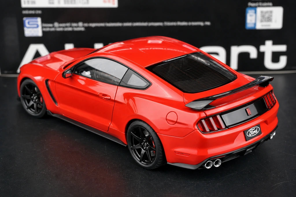 AutoArt فورد 2016 شيلبي موستانج GT350R ريد 1:18 – نموذج معدني قابل للجمع من القالب المصبوب