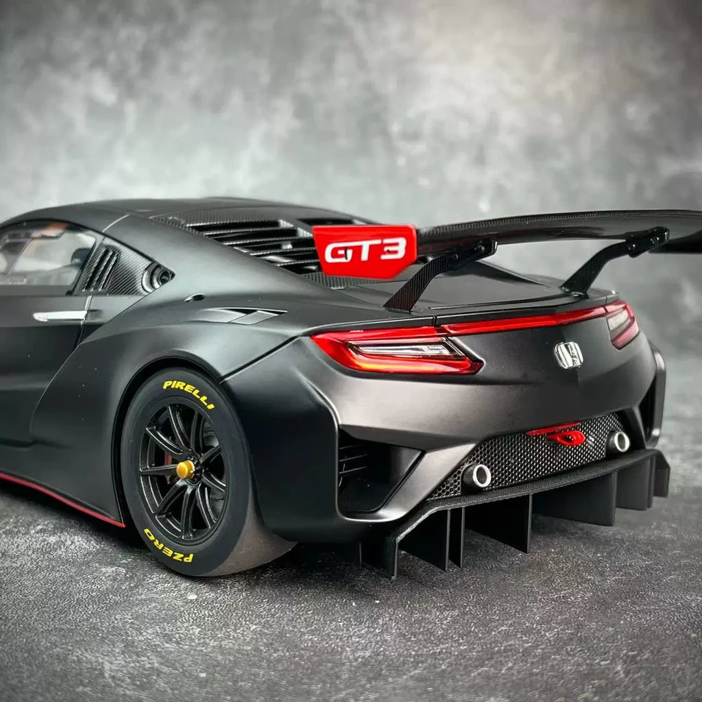 AutoArt Honda 2018 NSX GT3 بلاك 1:18 – نموذج معدني قابل للجمع