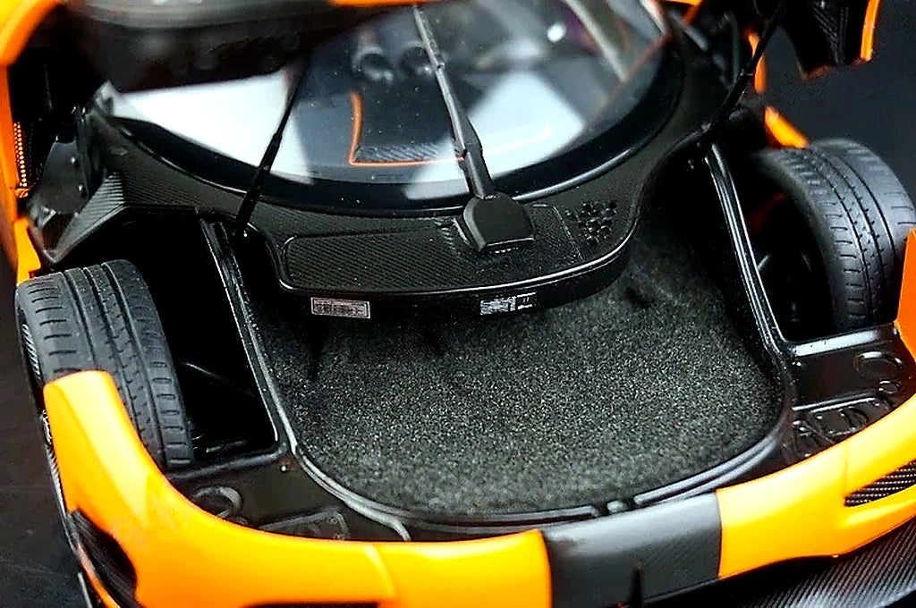 AutoArt Koenigsegg 2015 Agera RS Orange 1:18 – Collectible Diecast Model Die-Cast