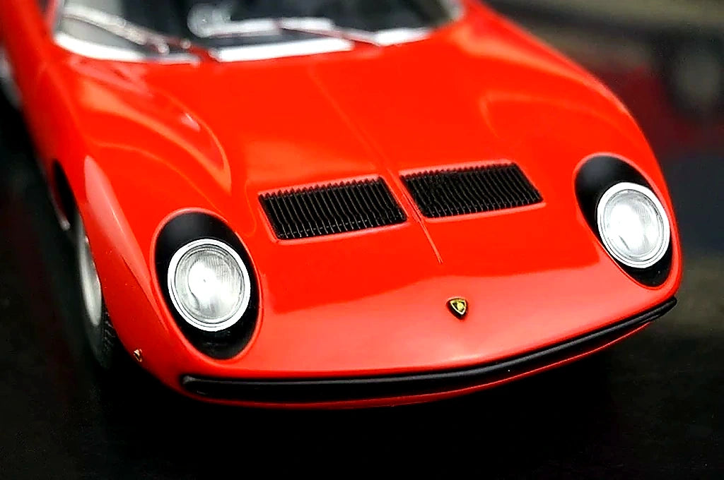 AutoArt Lamborghini 1971 Miura SV Red 1:18 – Collectible Diecast Model Die-Cast
