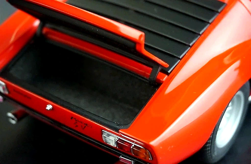 AutoArt Lamborghini 1971 Miura SV Red 1:18 – Collectible Diecast Model Die-Cast