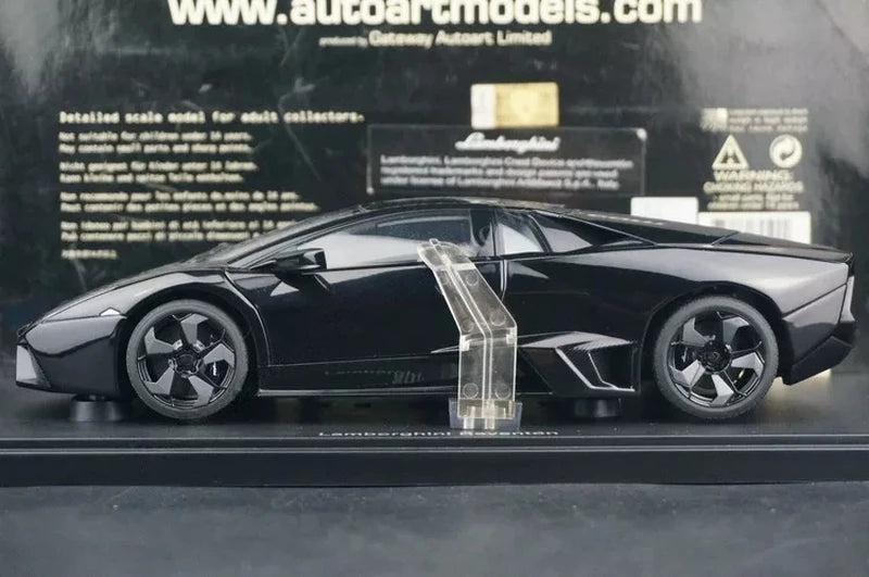AutoArt Lamborghini 2007 ريفينتون بلاك 1:18 – نموذج معدني قابل للجمع من القالب المصبوب