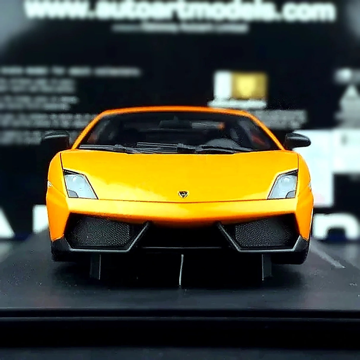 AutoArt Lamborghini 2010 Gallardo LP570-4 Superleggera Orange 1:18 – Collectible Diecast Model Die-Cast