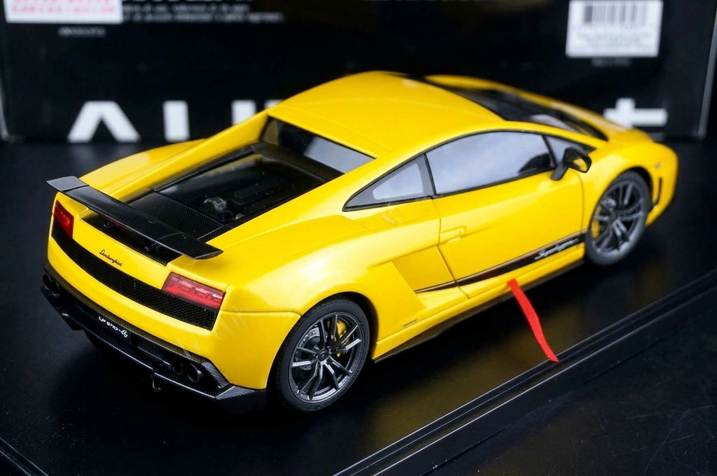 AutoArt Lamborghini 2010 Gallardo LP570-4 Superleggera Yellow 1:18 – Modello da collezione in pressofuso