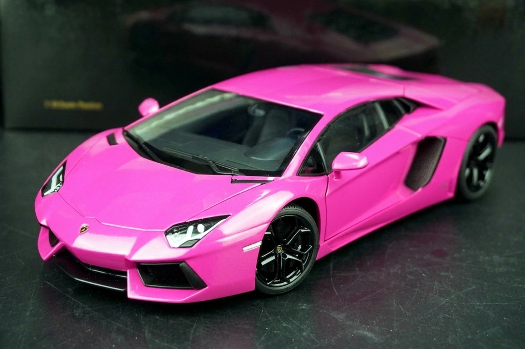AutoArt Lamborghini 2011 Aventador LP700-4 Pink 1:18 – Modello da collezione in metallo pressofuso