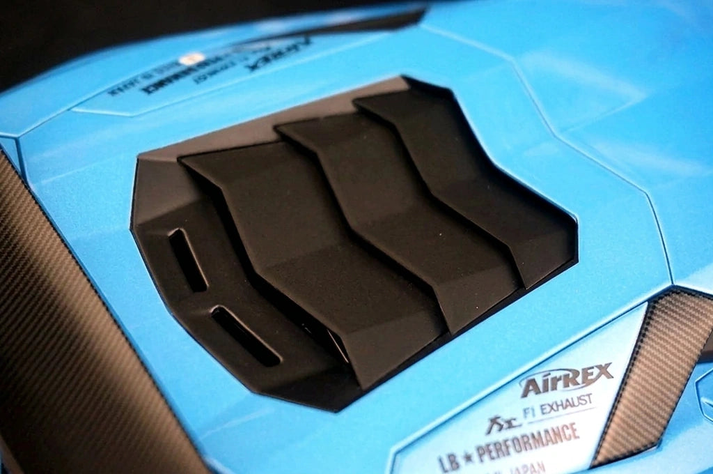 AutoArt Lamborghini 2012 Aventador LP700-4 LB-ووركس بلو 1:18 – نموذج معدني قابل للجمع من القالب المصبوب