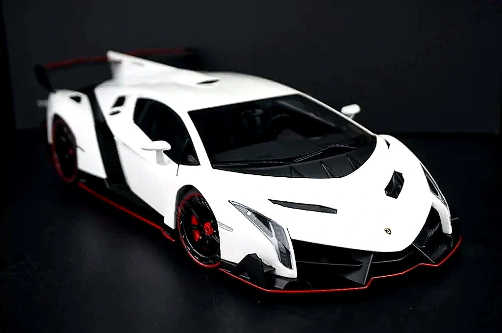 AutoArt Lamborghini 2013 Veneno White 1:18 – Modello da collezione in pressofuso