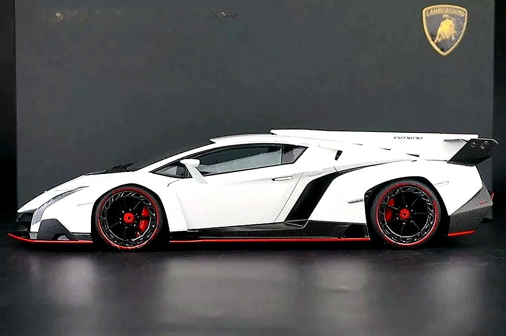 AutoArt Lamborghini 2013 Veneno White 1:18 – Modello da collezione in pressofuso