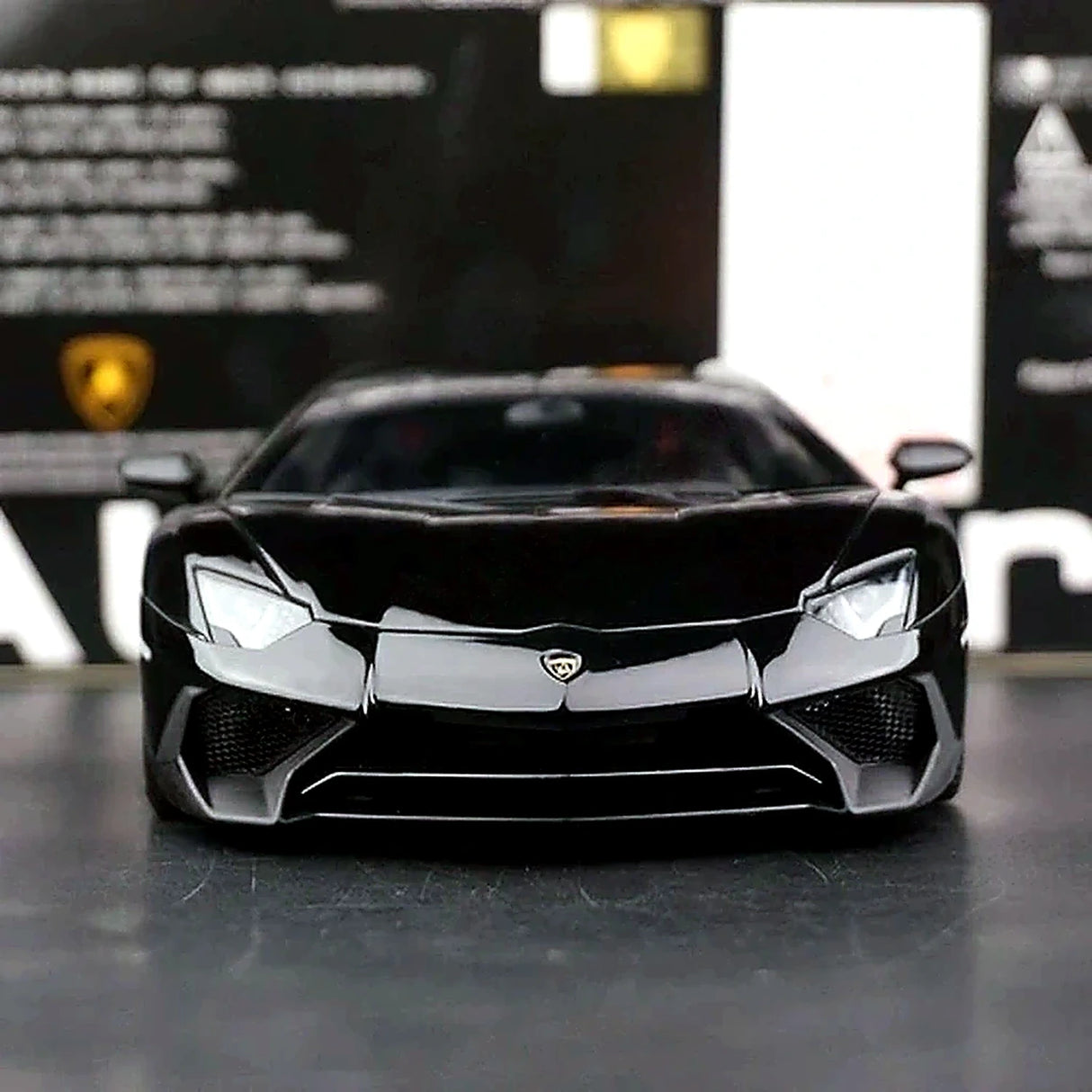 AutoArt Lamborghini 2015 Aventador LP750-4 SV Black 1:18 – Modello da collezione in pressofuso