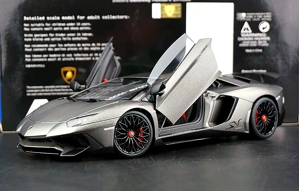 AutoArt Lamborghini 2015 Aventador LP750-4 SV Gray 1:18 – Modello da collezione pressofuso