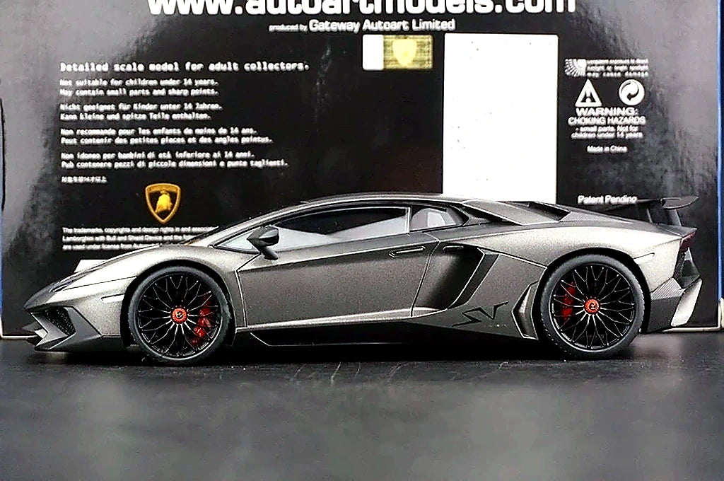 AutoArt Lamborghini 2015 Aventador LP750-4 SV Gray 1:18 – Modello da collezione pressofuso
