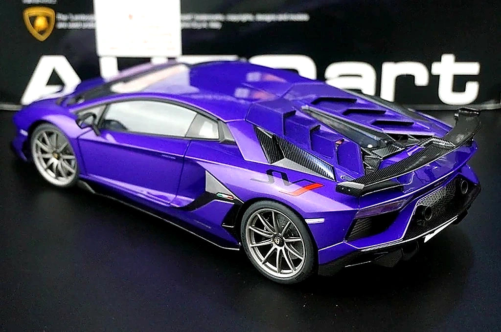 AutoArt Lamborghini 2018 Aventador SVJ Purple 1:18 – Modello da collezione in pressofuso