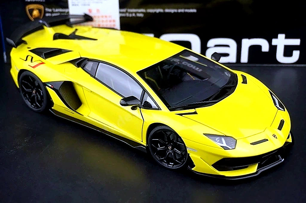 AutoArt Lamborghini 2018 Aventador SVJ Yellow 1:18 – Modello Pressofuso da collezione