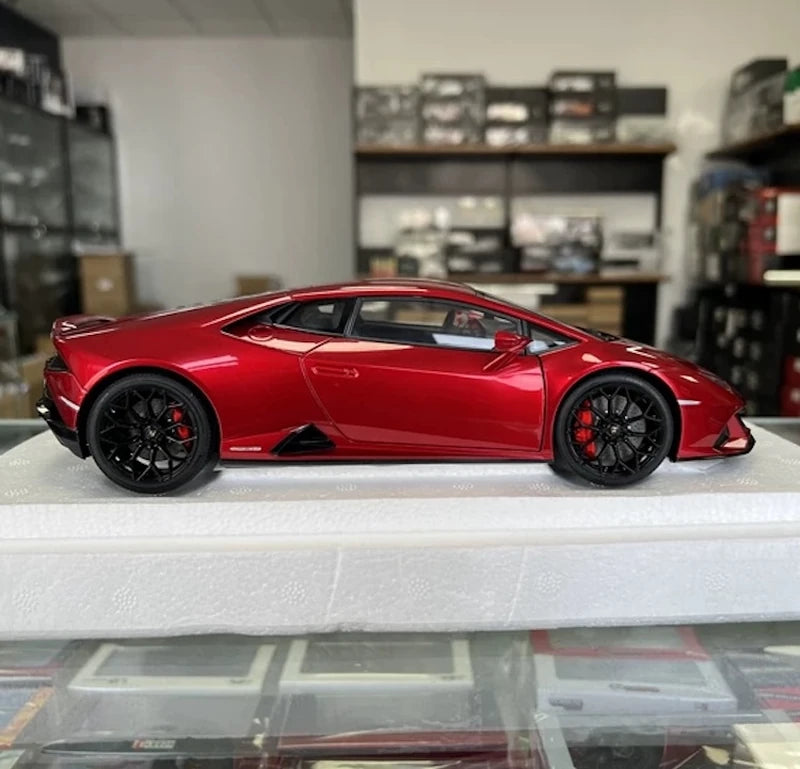 AutoArt Lamborghini 2019 هوراكان EVO ريد 1:18 – نموذج معدني قابل للجمع من القالب المصبوب