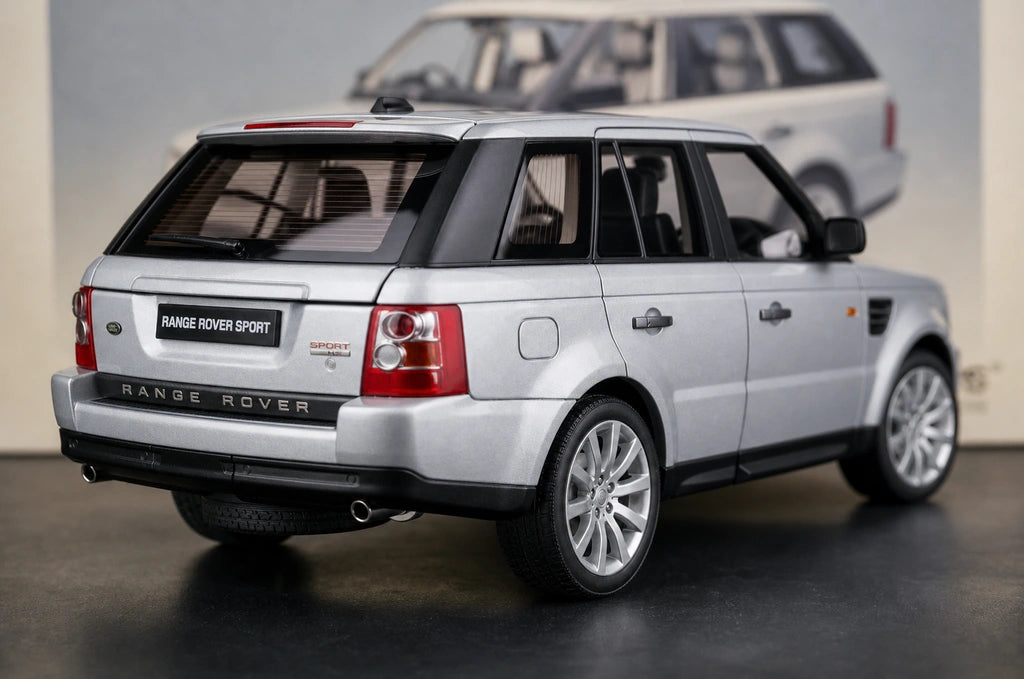 AutoArt Land Rover 2002 Range Rover Silver 1:18 – Modello da collezione pressofuso