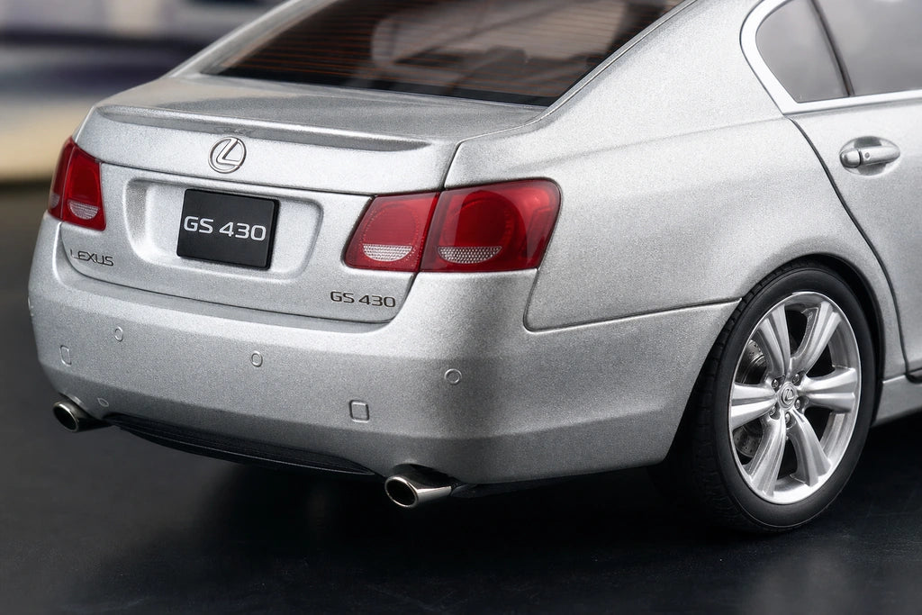 AutoArt Lexus 2005 GS430 Silver 1:18 – Modello da collezione pressofuso