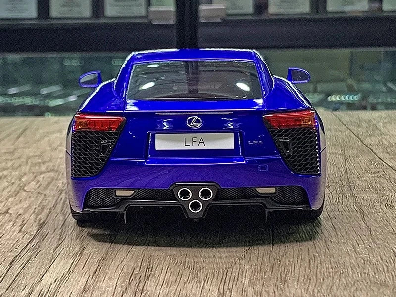 AutoArt Lexus 2010 LFA بلو 1:18 – نموذج معدني قابل للجمع من القالب المصبوب