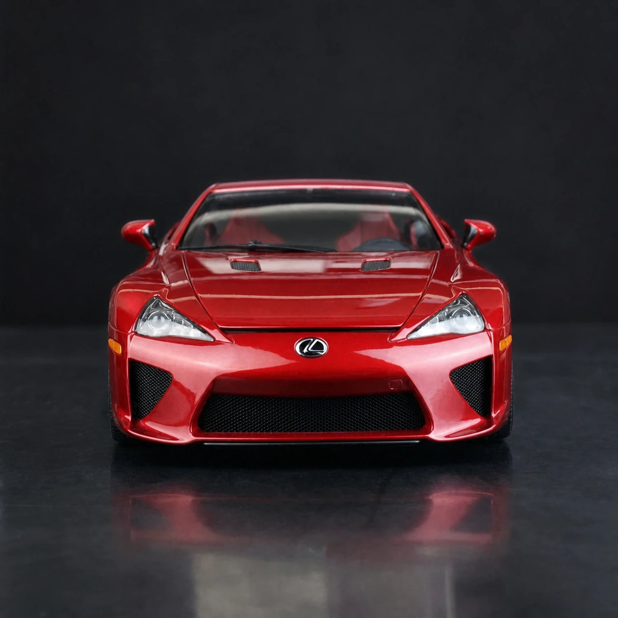 AutoArt Lexus 2010 LFA بورغوندي 1:18 – نموذج معدني قابل للجمع مصبوب.