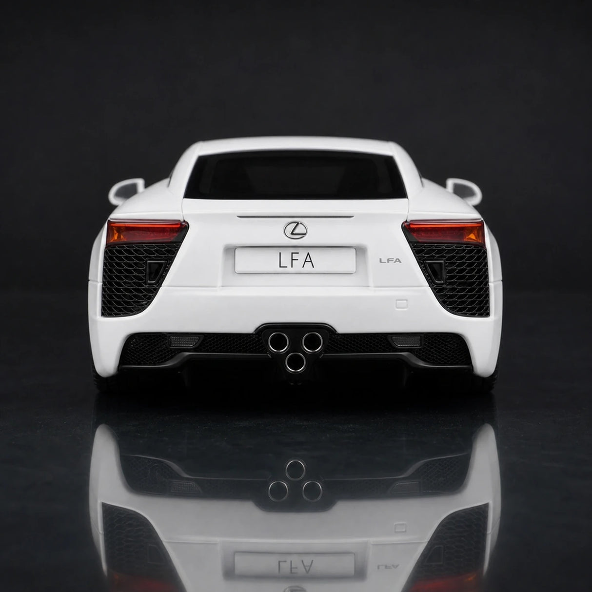 AutoArt Lexus 2010 LFA White 1:18 – Modello da collezione in pressofuso