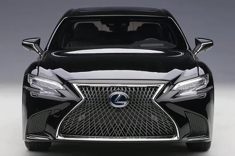 AutoArt Lexus 2017 LS 500h Black 1:18 – Collectible Diecast Model Die-Cast