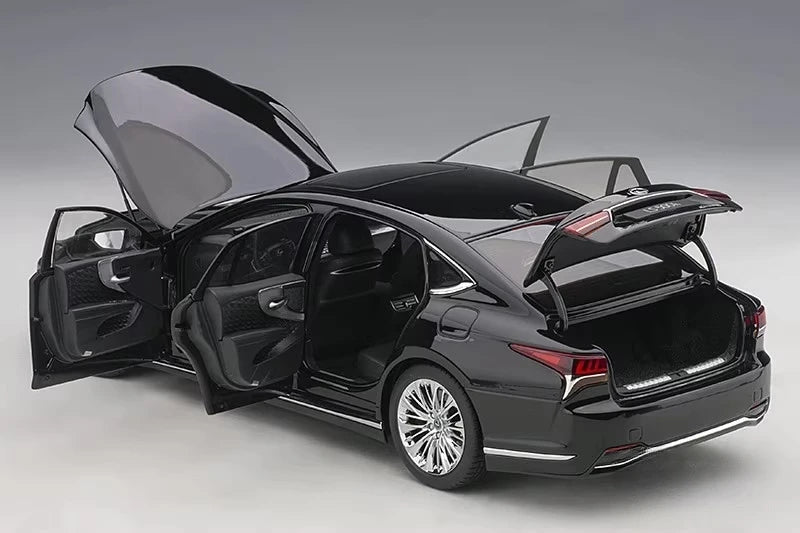 AutoArt Lexus 2017 LS 500h Black 1:18 – Collectible Diecast Model Die-Cast