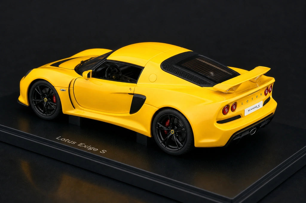 AutoArt Lotus 2006 Exige S Yellow 1:18 – نموذج معدني قابل للجمع من القالب المصبوب