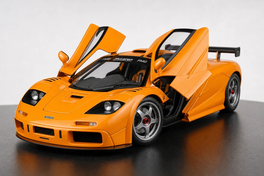 AutoArt McLaren 1995 F1 GTR LM بابايا أورانج 1:18 – نموذج معدني قابل للجمع من القالب المصبوب