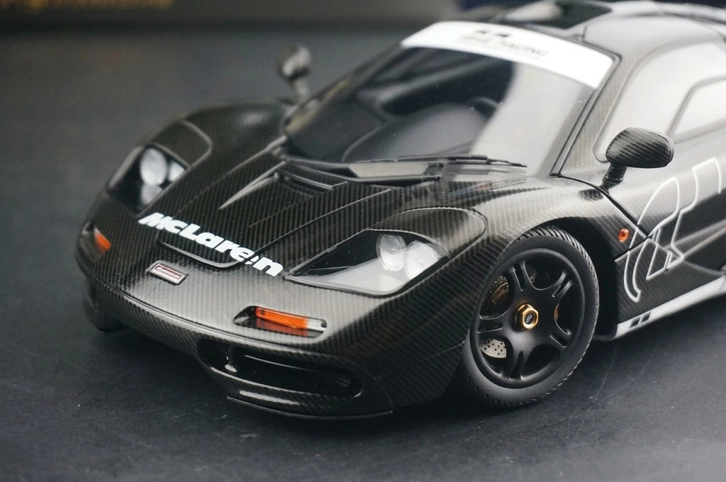 AutoArt McLaren 1997 F1 GT 1:18 – Modello Pressofuso da collezione