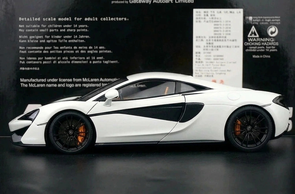AutoArt McLaren 2015 570S White 1:18 – Modello da collezione in metallo pressofuso