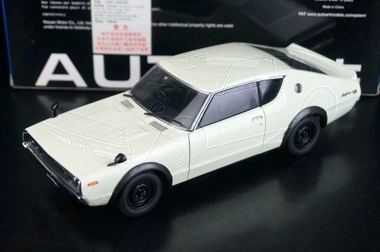 AutoArt Nissan 1973 Skyline 2000 GT-R KPGC110 White 1:18 – Modello Pressofuso da collezione