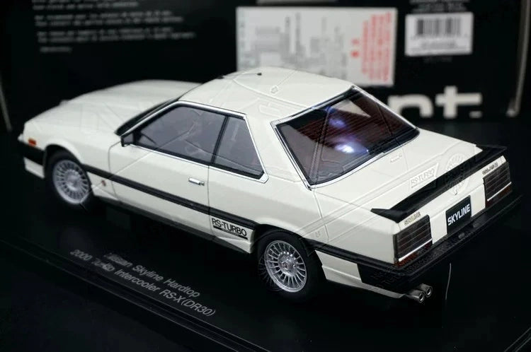 AutoArt Nissan 1983 Skyline 2000 Turbo RS-X DR30 White 1:18 – Modello da collezione pressofuso