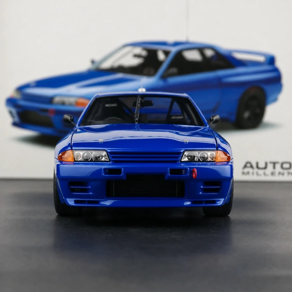 AutoArt Nissan 1989 Skyline GT-R R32 Body Smooth Blue 1:18 – Modello da collezione pressofuso