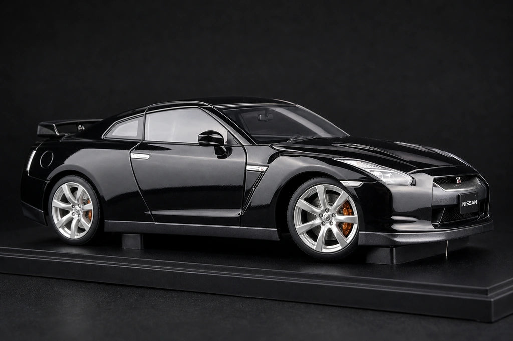 AutoArt Nissan 2009 GT-R R35 بلاك 1:18 – نموذج معدني قابل للجمع