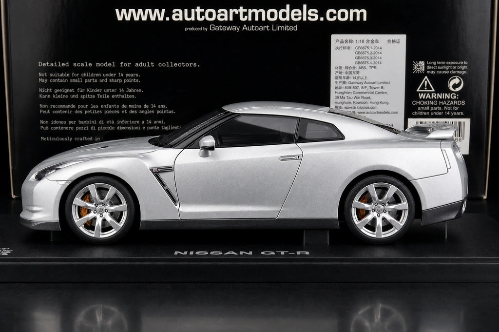AutoArt Nissan 2009 GT-R R35 Silver 1:18 – Modello Pressofuso da collezione
