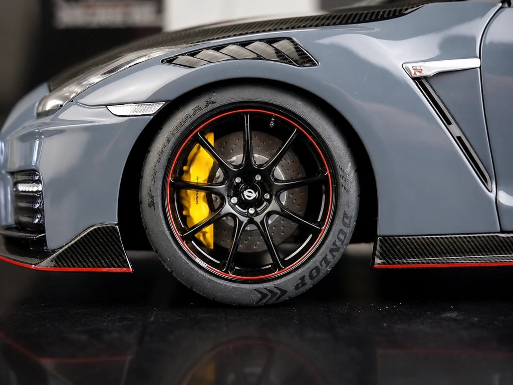 AutoArt Nissan 2017 GT-R R35 Nismo Gray 1:18 – Modello da collezione pressofuso