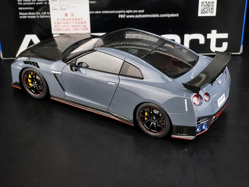 AutoArt Nissan 2017 GT-R R35 Nismo Gray 1:18 – Modello da collezione pressofuso