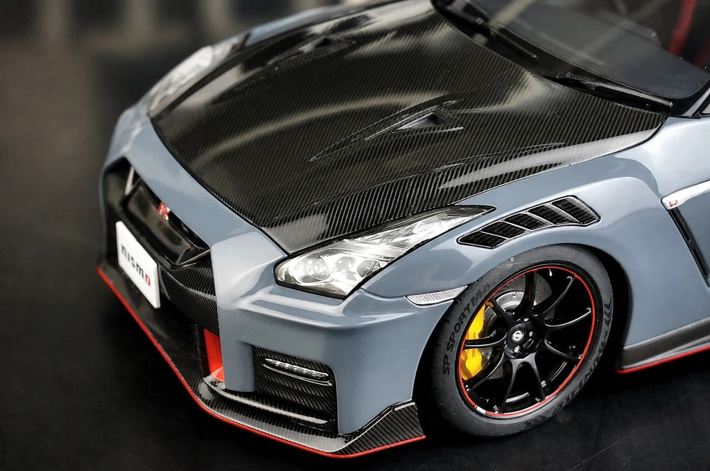 AutoArt Nissan 2017 GT-R R35 Nismo Gray 1:18 – Modello da collezione pressofuso