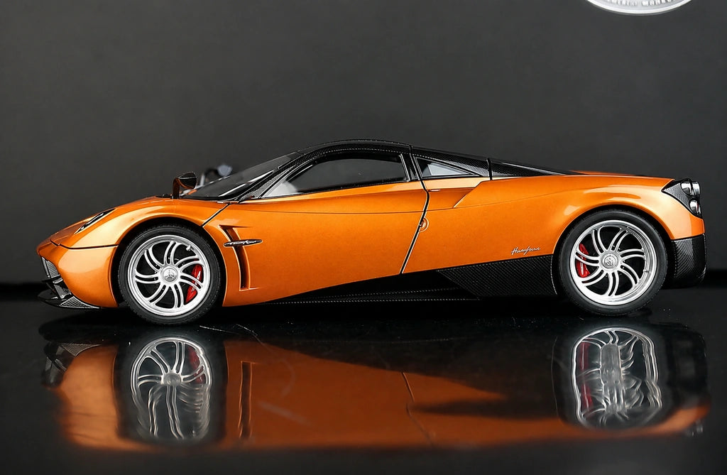 AutoArt Pagani 2011 Huayra Bronze 1:18 – Modello da collezione pressofuso