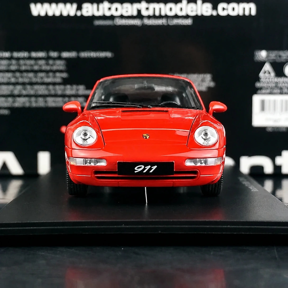 AutoArt Porsche 1995 911 993 Carrera Red 1:18 – Collectible Diecast Model Die-Cast