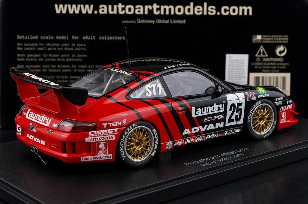 1:18 Porsche 2005 911 996 GT3 Super Taikyu #25 model car by AutoArt - view 7