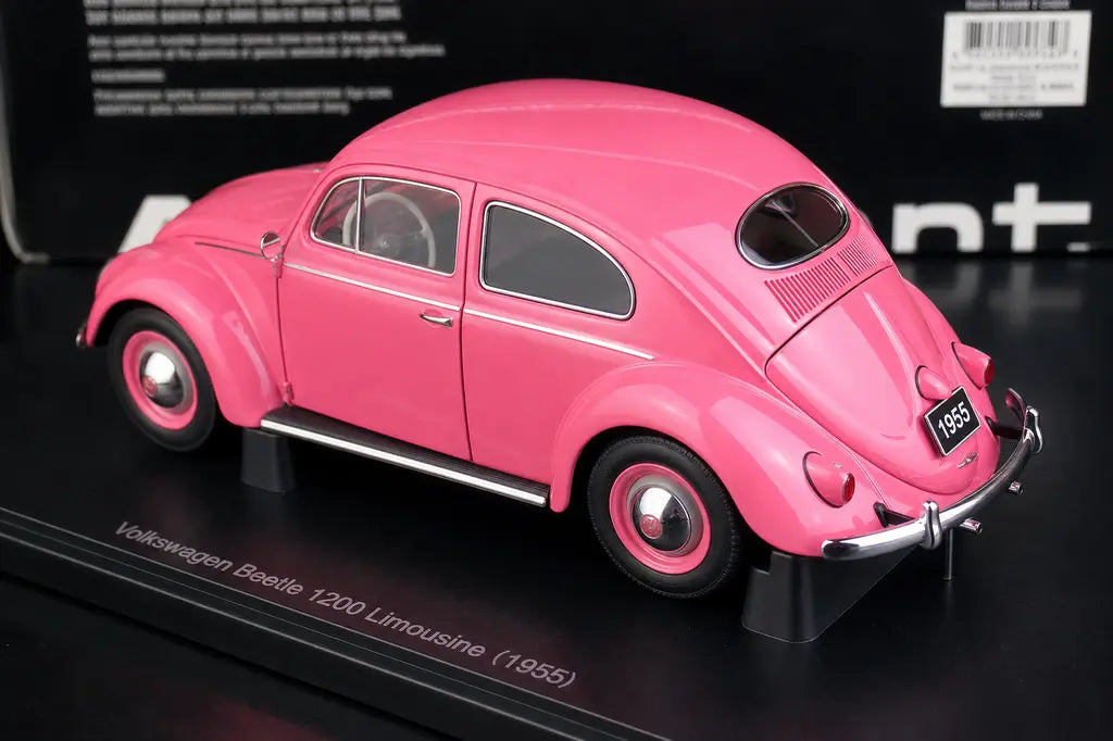 AutoArt Volkswagen 1955 Beetle 1200 Pink 1:18 – Modello da collezione in metallo pressofuso