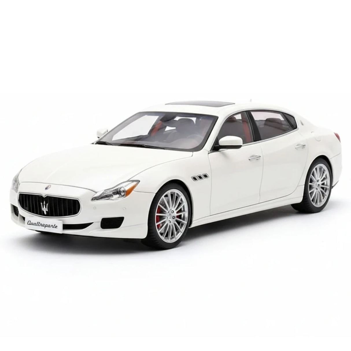 AutoArt Maserati 2015 Quattroporte GTS White 1:18 – kolekcjonerski model odlewany z metalu