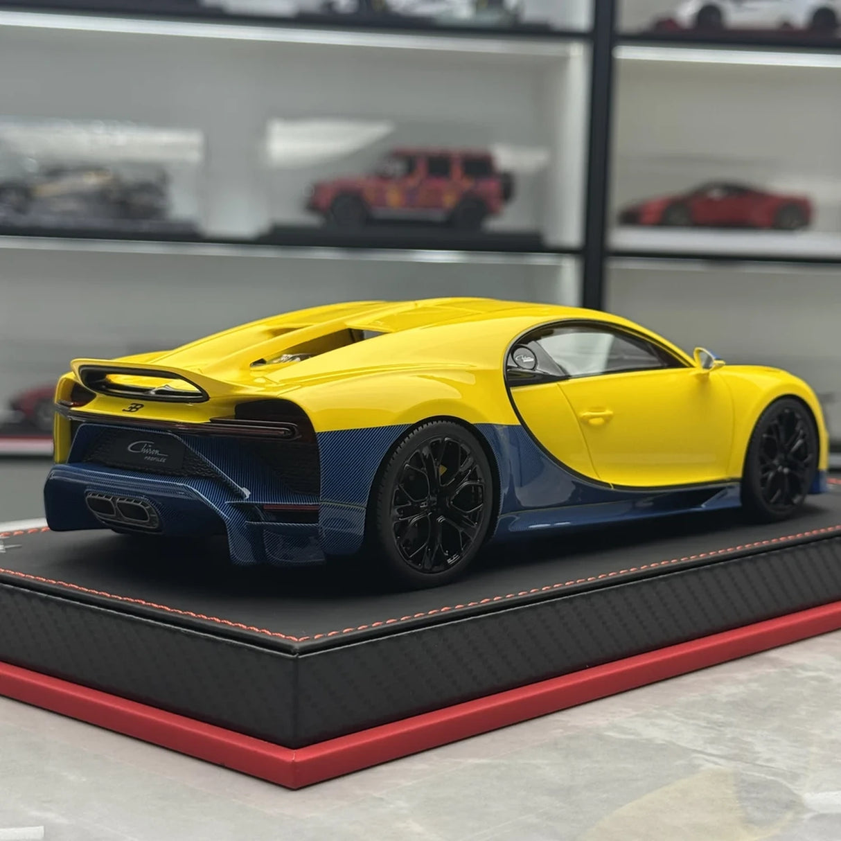 BBA Bugatti 2016 Chiron يلو 1:18 – نموذج راتنج قابل للجمع