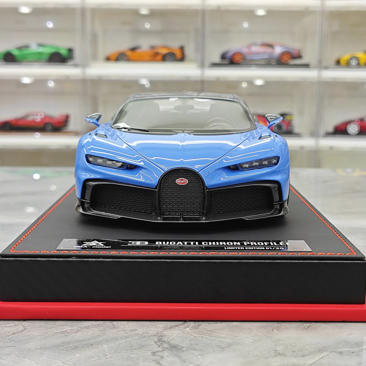 BBA Bugatti 2022 Chiron Profilee Blue Carbon 1:18 – Resina de Modelo de Resina de Colección